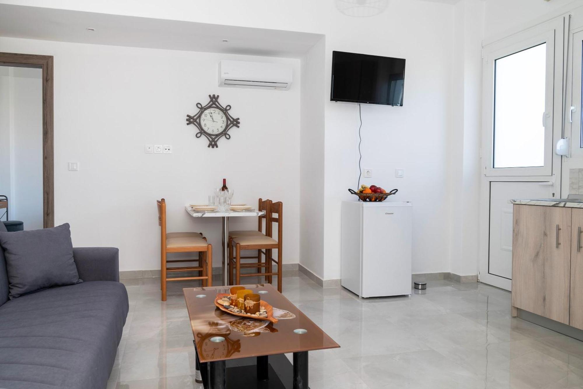 Irene Cozy Apartment In Kremasti Ngoại thất bức ảnh