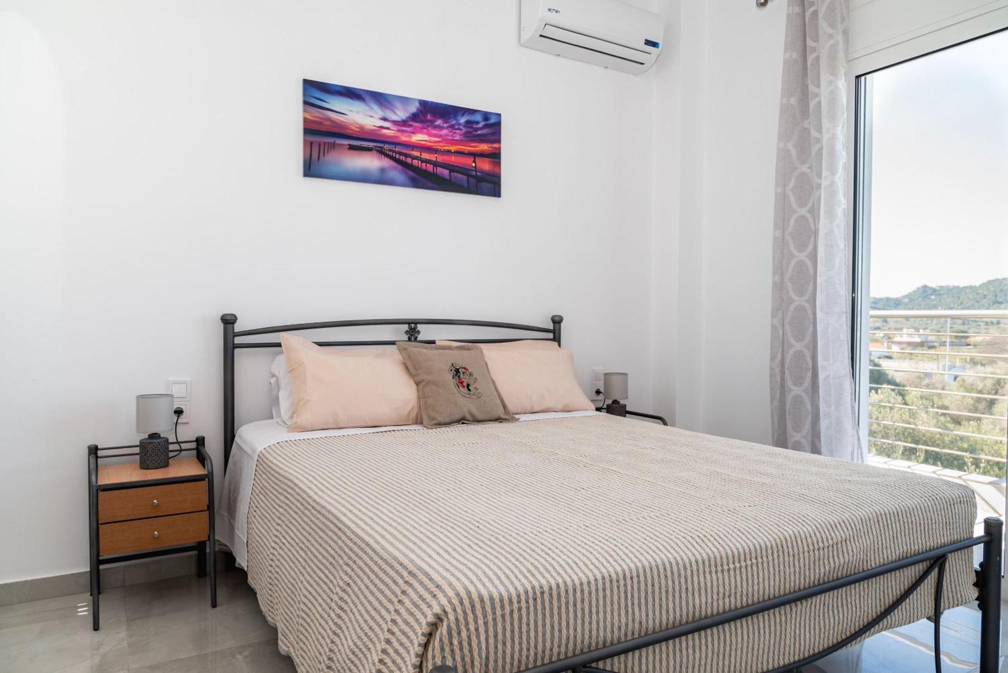 Irene Cozy Apartment In Kremasti Ngoại thất bức ảnh